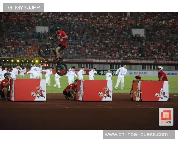 足球总决赛:激情碰撞与荣耀之战的巅峰对决盛宴 足球总决赛:激情碰撞与荣耀之战的巅峰对决盛宴