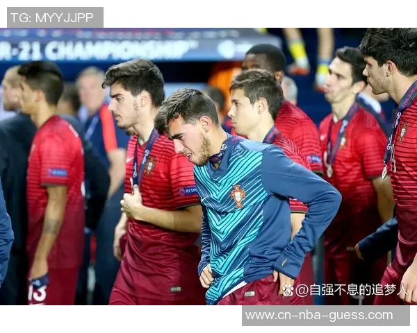 世界足球杯的荣耀与梦想：各国球队的拼搏与传奇故事